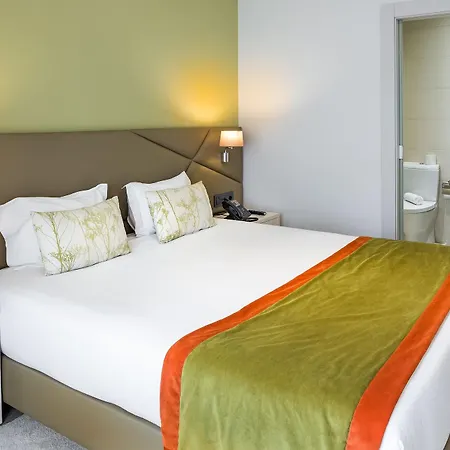 Empire Hotel