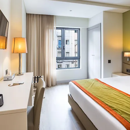 Hotel Empire 3*