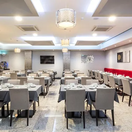 Empire Hotel